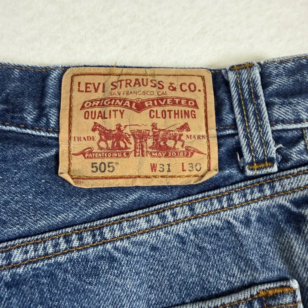 Levis 505 Regular Fit Straight Leg Blue Denim Jeans Mens W31 L30 Medium Wash
